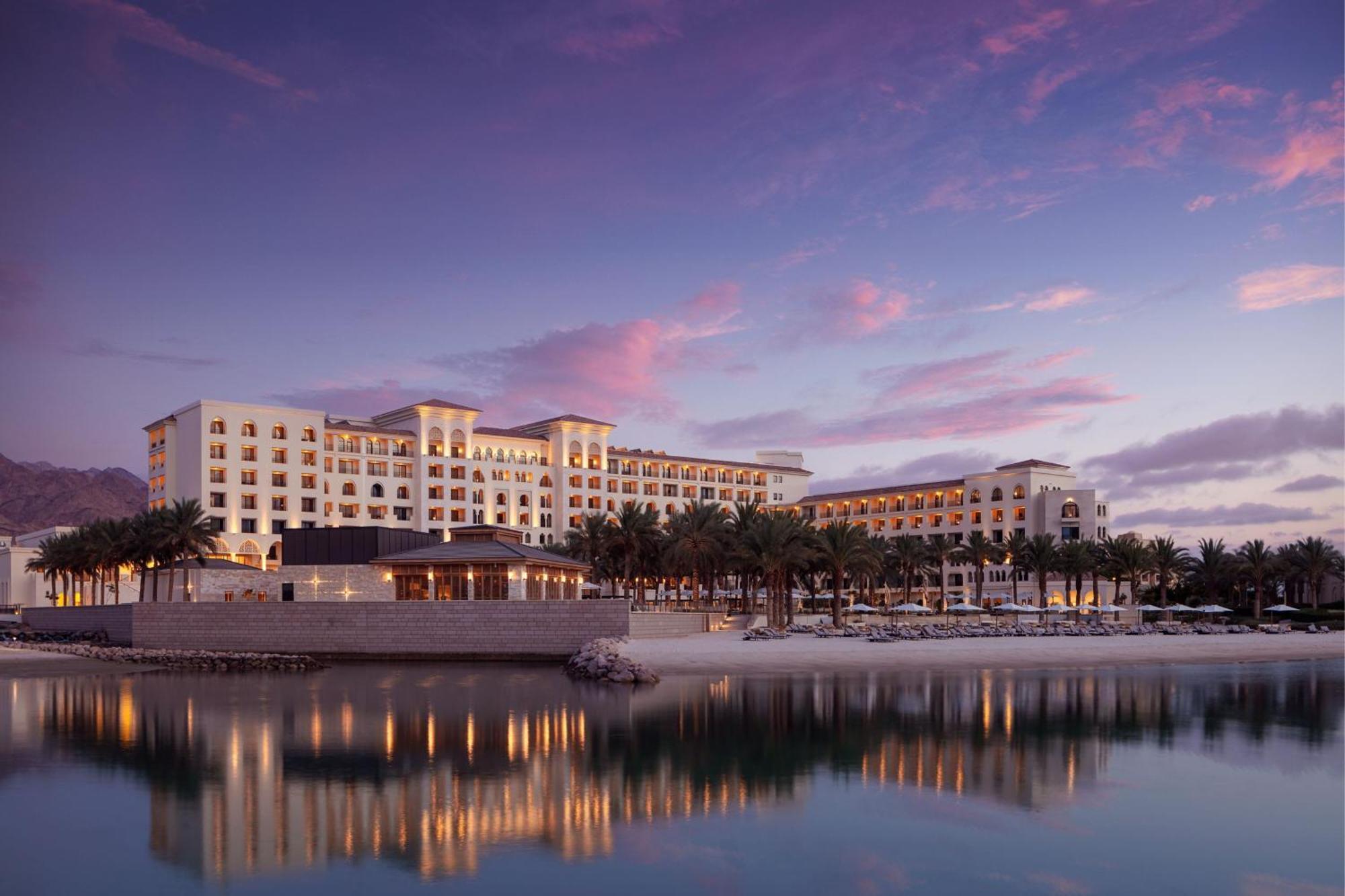 The Westin Saraya Aqaba Resort & Spa Экстерьер фото