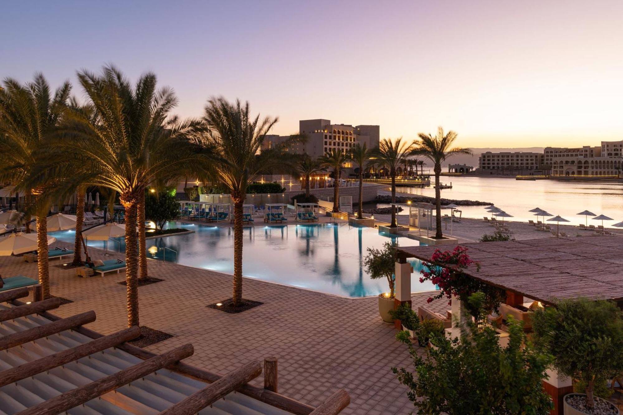 The Westin Saraya Aqaba Resort & Spa Экстерьер фото